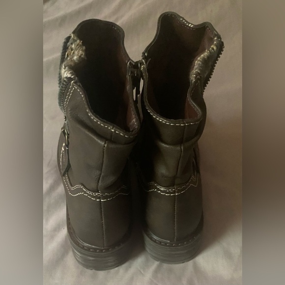 Luk -Ees Boots - Picture 3 of 4